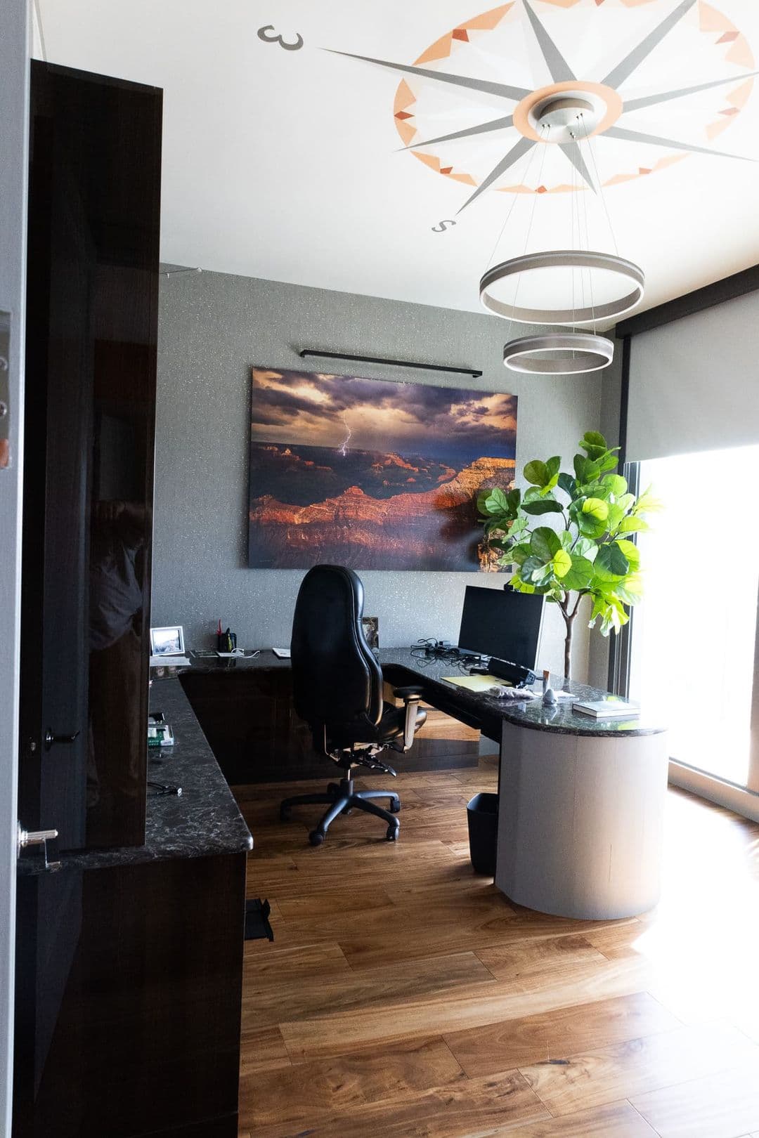 Flooring and Finishes - 100 1st Ave N - One Building gallery image 6