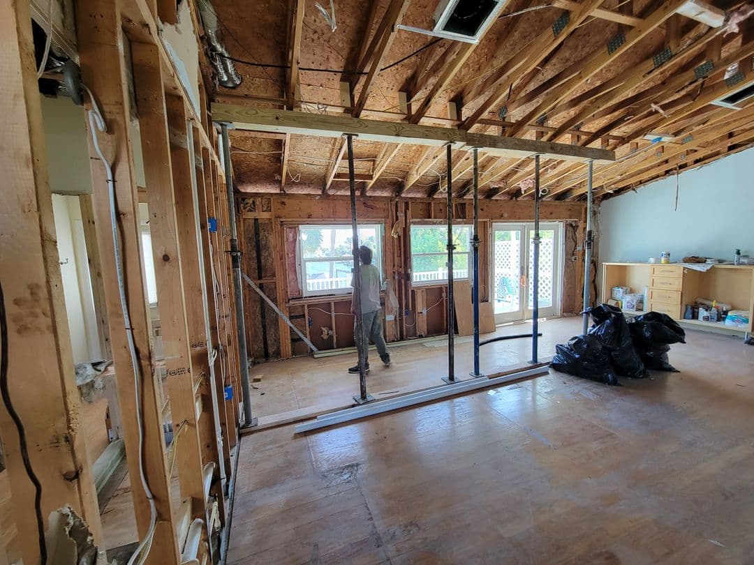 Structural beam installation in Tierra Verde by Revolution Contractors