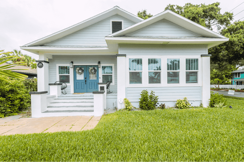 Historical bungalow after renovation 10