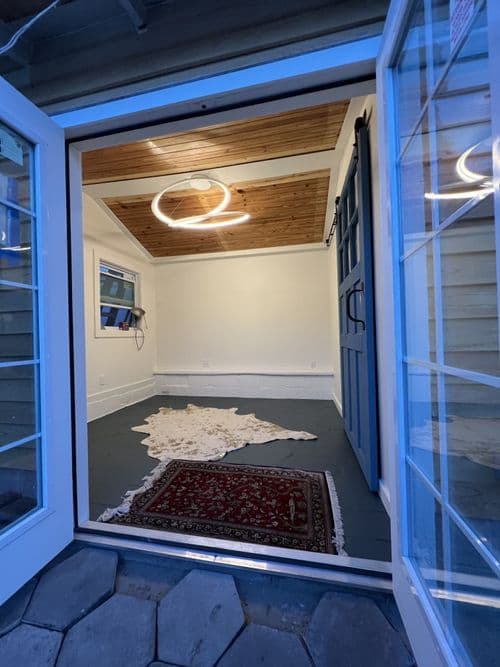 Roser Park Designer Small Space image 21