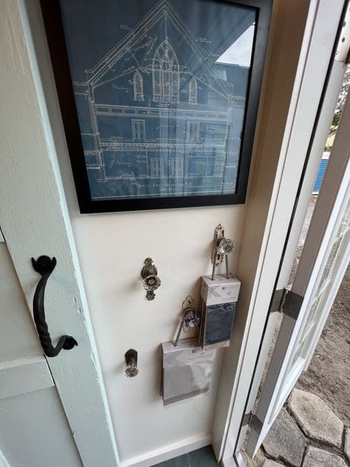 Roser Park Designer Small Space image 22