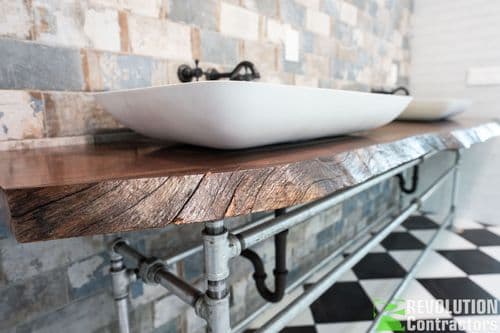 Tierra Verde exterior and master bath image 3