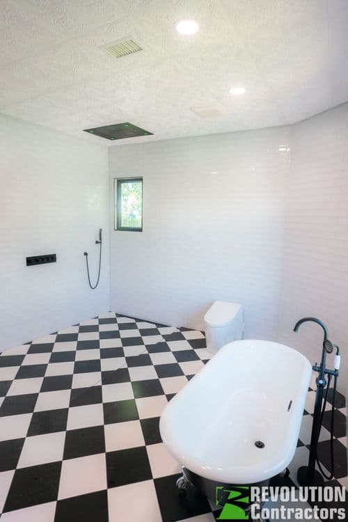 Tierra Verde exterior and master bath image 44