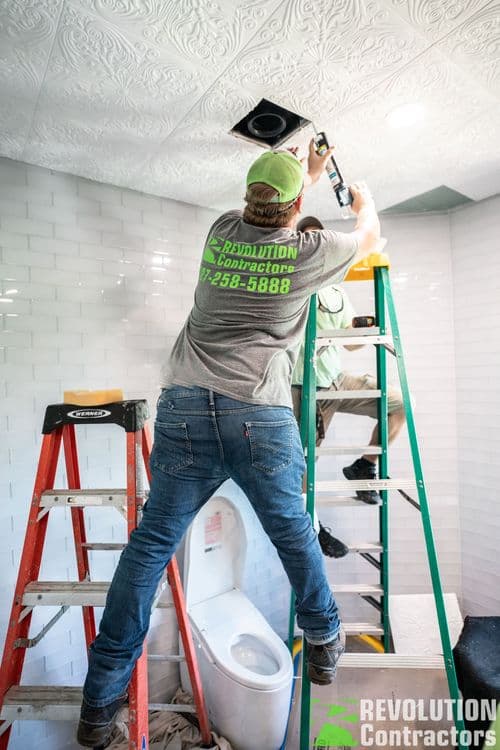 Tierra Verde exterior and master bath image 49