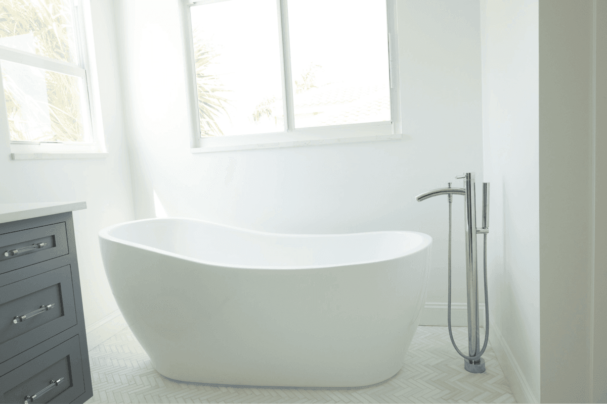 Completed St. Petersburg bathroom with classic tile and updated fixtures